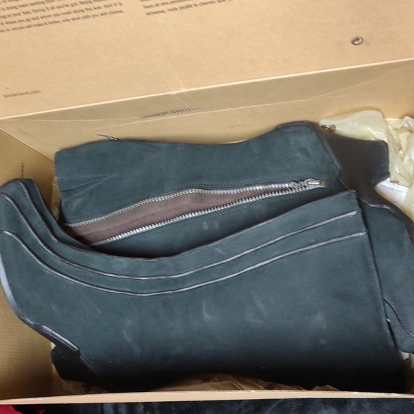 Timberland Shoes - Women's uptown tall black timberland